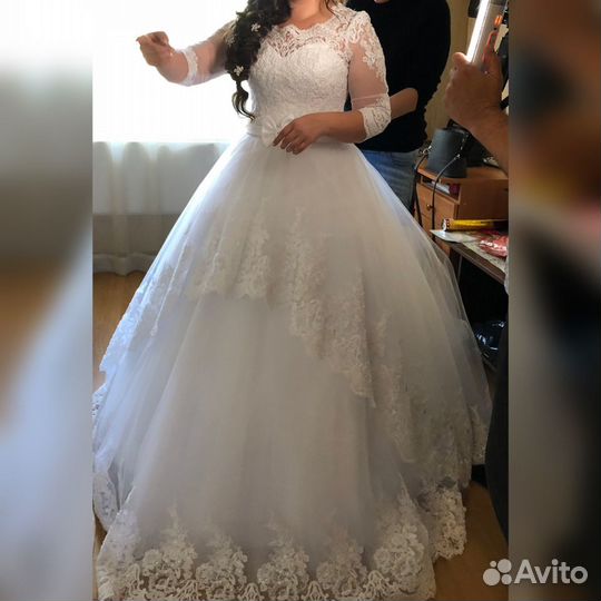Свадебное платье