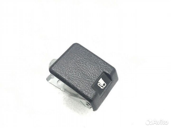 Ручка открывания бензобака Mitsubishi Pajero Sport