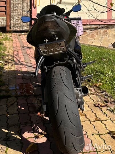 Kawasaki Ninja ZX10R