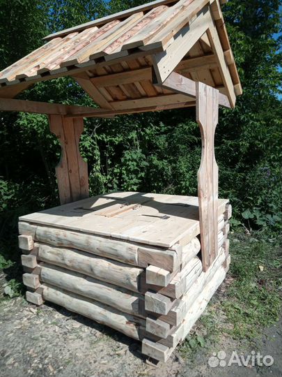 Колодец декоративный