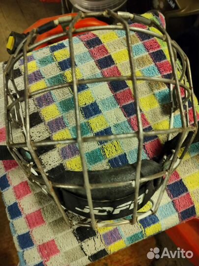 Решётка на хоккейный шлем