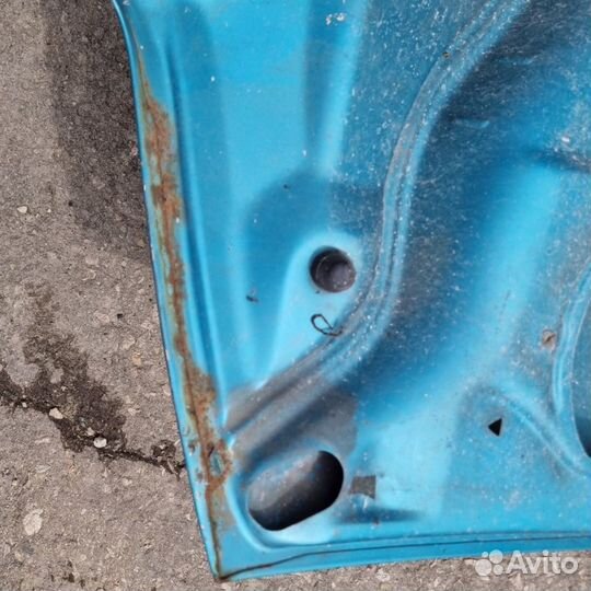 Капот Volkswagen Transporter T4