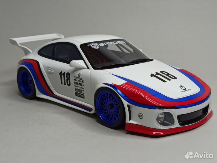 Porsche 911 Old & New Body Kit Gt Spirit 1:18