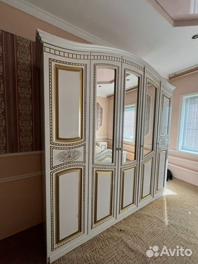 Спальный гарнитур бу