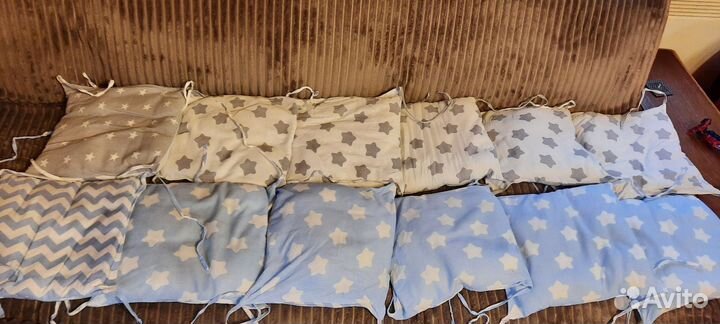 Бортики подушки в детскую кроватку