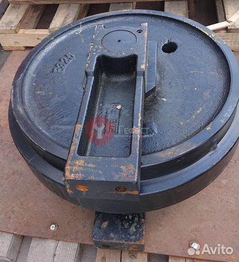 Колесо направляющее Hyundai R290LC-7A 81EH-20071