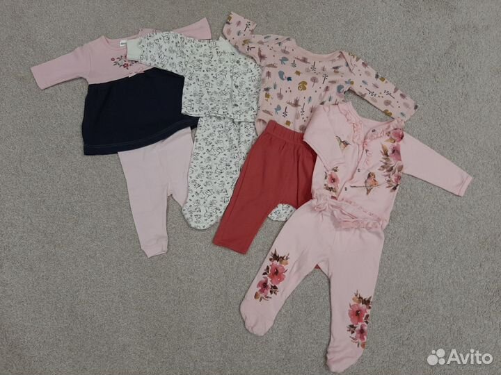 Вещи пакетом (35 штук) на девочку от 0 до 1 года