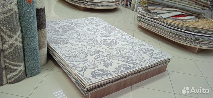 Ковер большой 160х230 новый