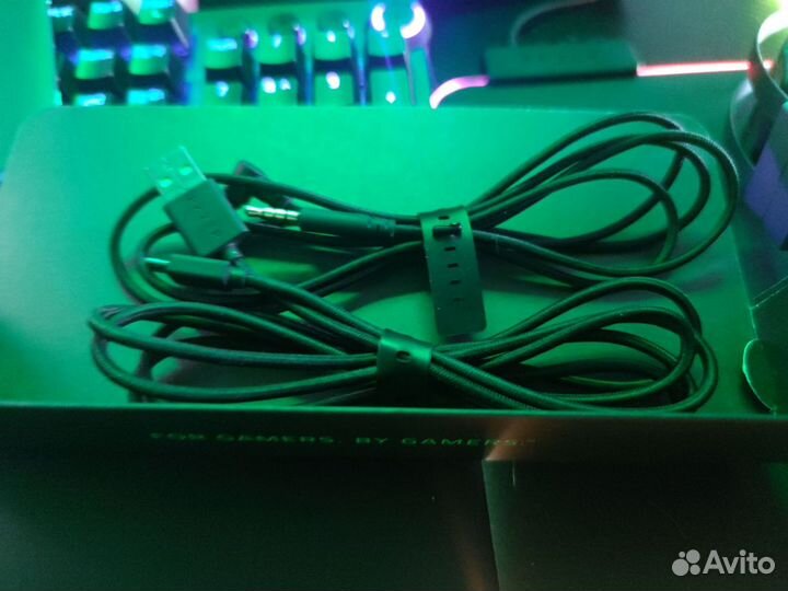 Наушники Razer Nari Ultimate