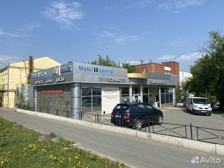 Шиномонтажник