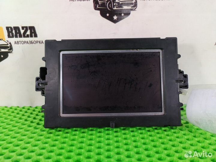 Монитор Mercedes-Benz C-class