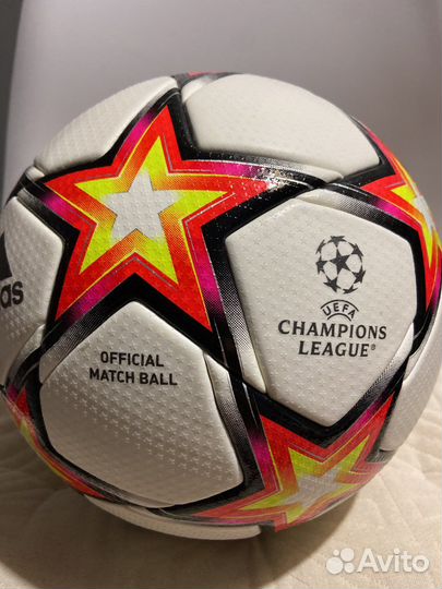 Футбольный мяч adidas GU0214