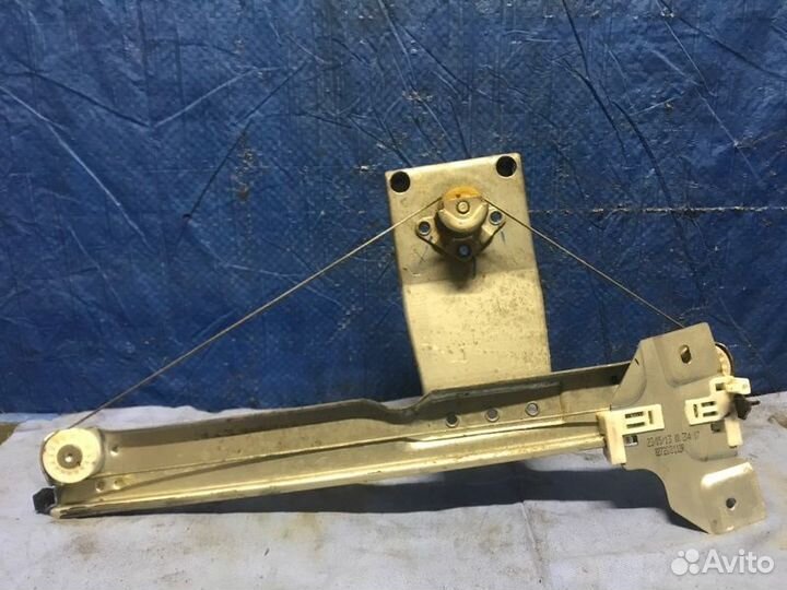 Стеклоподъемник задний правый Renault Duster F4R