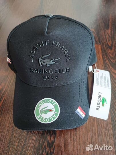 Бейсболки и кепки