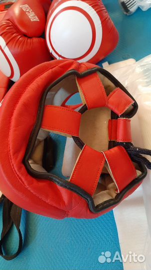 Шлем для единоборств