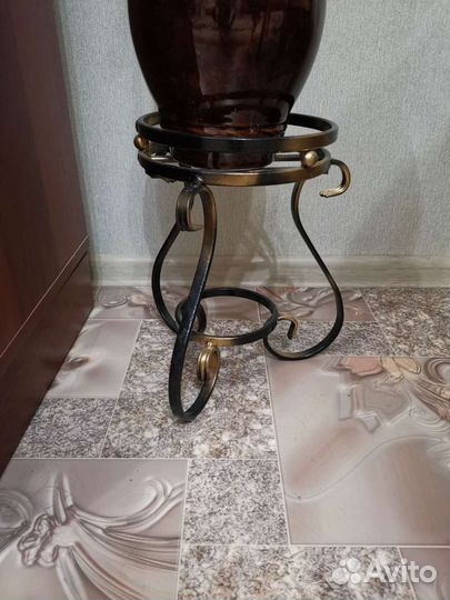 Подставка для цветов