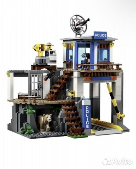 Конструктор Полицейский участок в горах