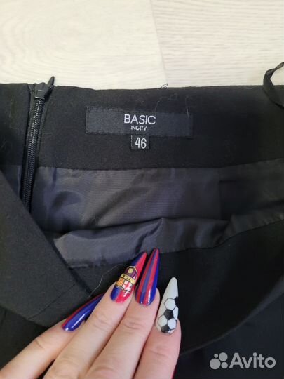 Юбка черная классика