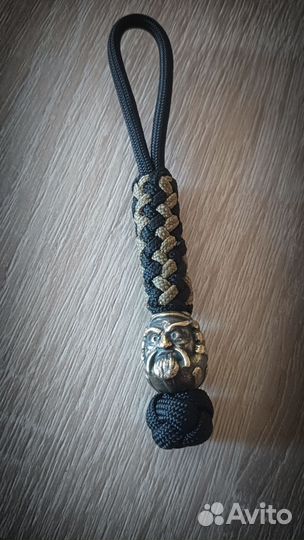 Темляк для ножа