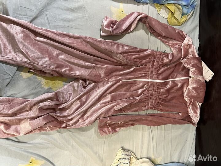 Комбинезон женский