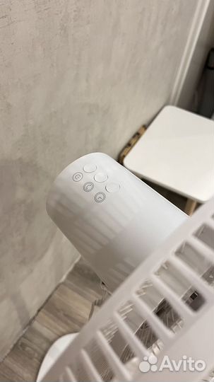 Вентилятор напольный electrolux eff - 1002i белый