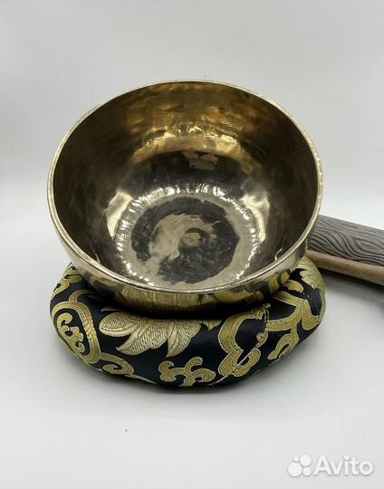 Поющая чаша 