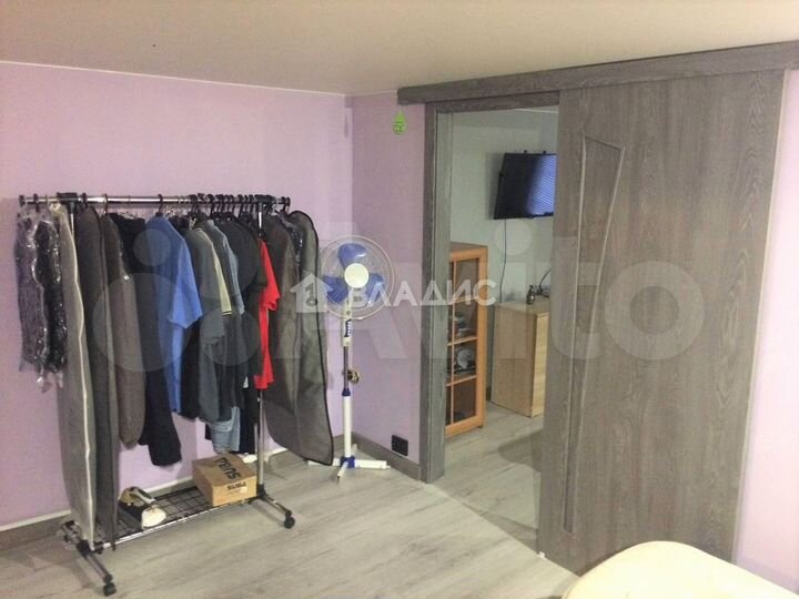 Дом 50 м² на участке 9,3 сот.