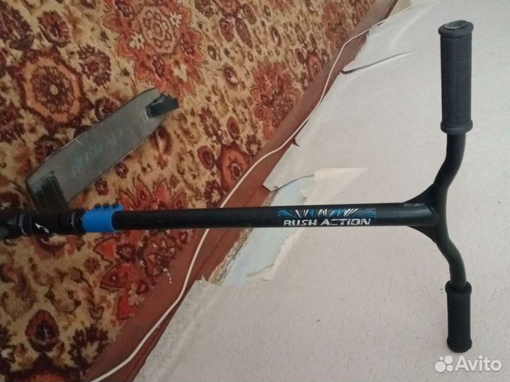 Продам трюковой самокат