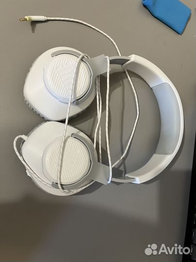 Проводные наушники JBL quantum 100