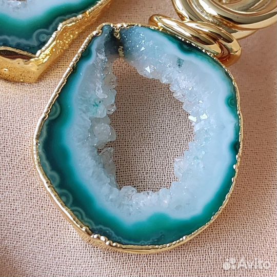 Серьги с натуральными камнями агат классические