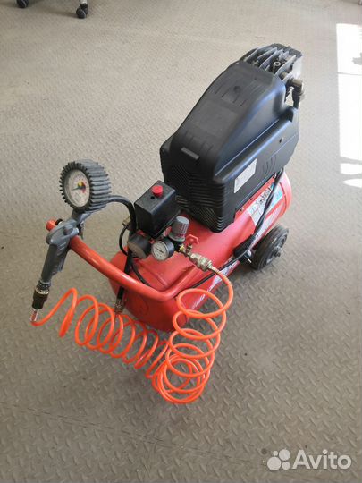 Воздушный компрессор