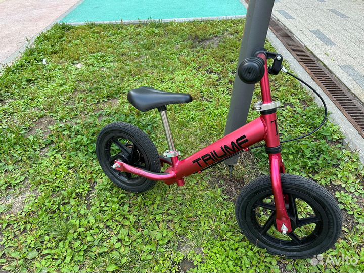 Беговел triumf active