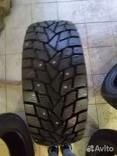 Dunlop SP Winter Ice 02 195/65 R15