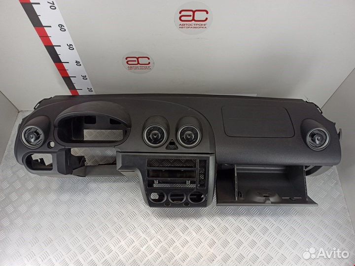 Торпедо (панель передняя) для Ford Fiesta 5