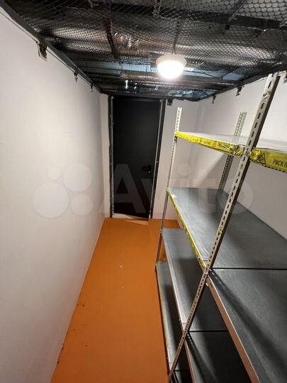 Машиноместо, 10 м²