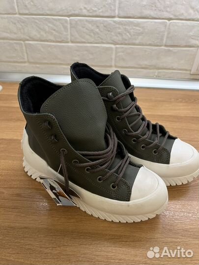 Конверсы для девочки