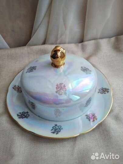 Масленка фарфоровая