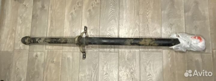 Карданный вал Audi A8