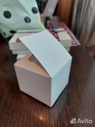 Коробка подарочная