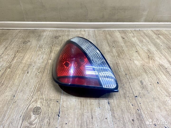 Фонарь задний левый Kia Rio 2 2005-2011г
