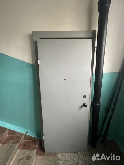 Дверь входная