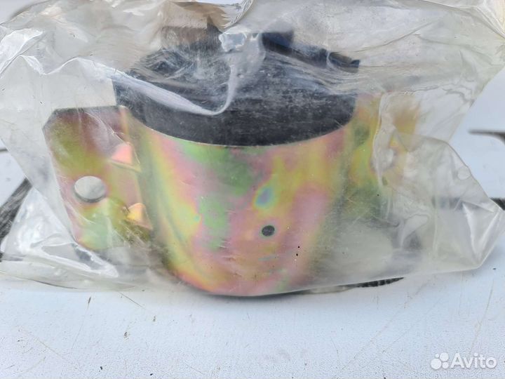 Подушка кпп Mercedes Sprinter