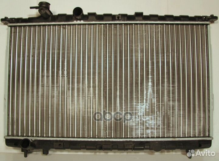 327026H Радиатор охлаждения Hyundai Sonata 2.0