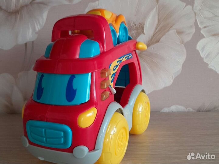 Машина пожарная музыкальная