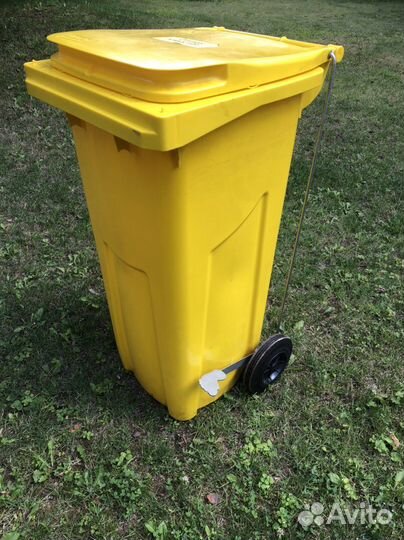 Бак для сбора медицинских отходов