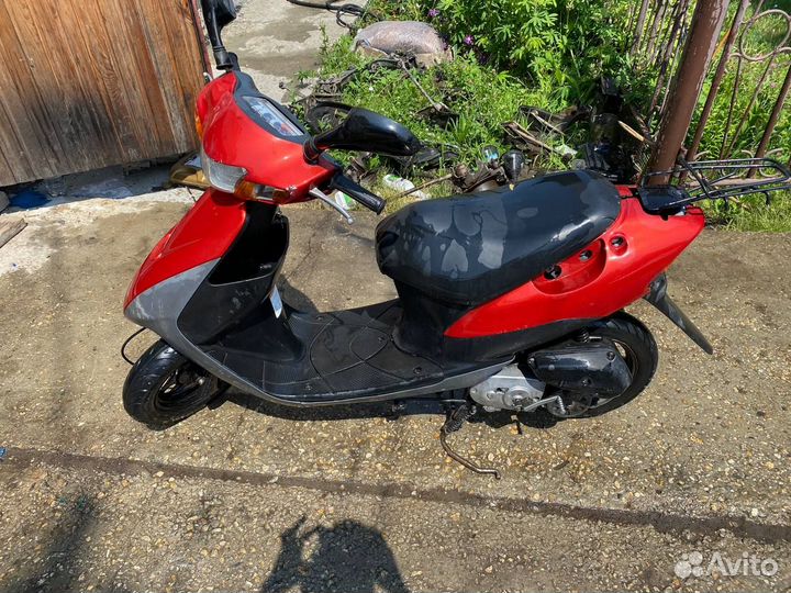 Suzuki lets2