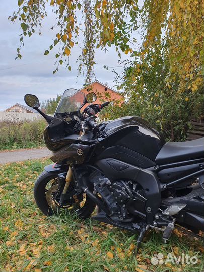 Yamaha fz8-SA