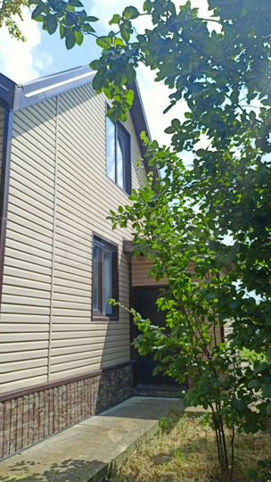 Дом 125 м² на участке 9 сот.