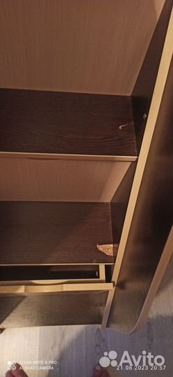 Детская кровать чердак со столом и шкафом