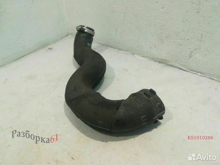 Патрубок воздушный audi A4 B8